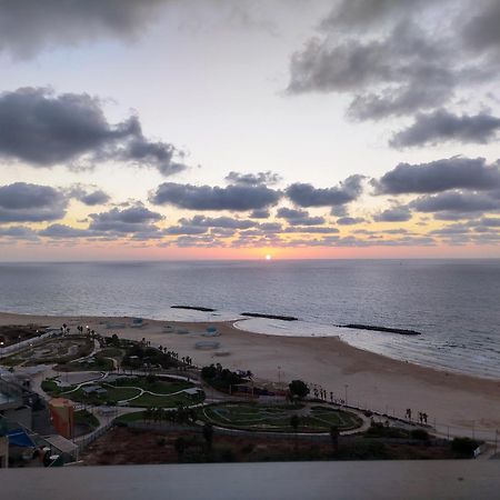 Sunset Suite Sea&Sky Ashkelon Exterior photo